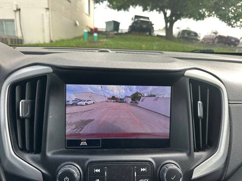 Used 2023 GMC Terrain SLT FWD image 42