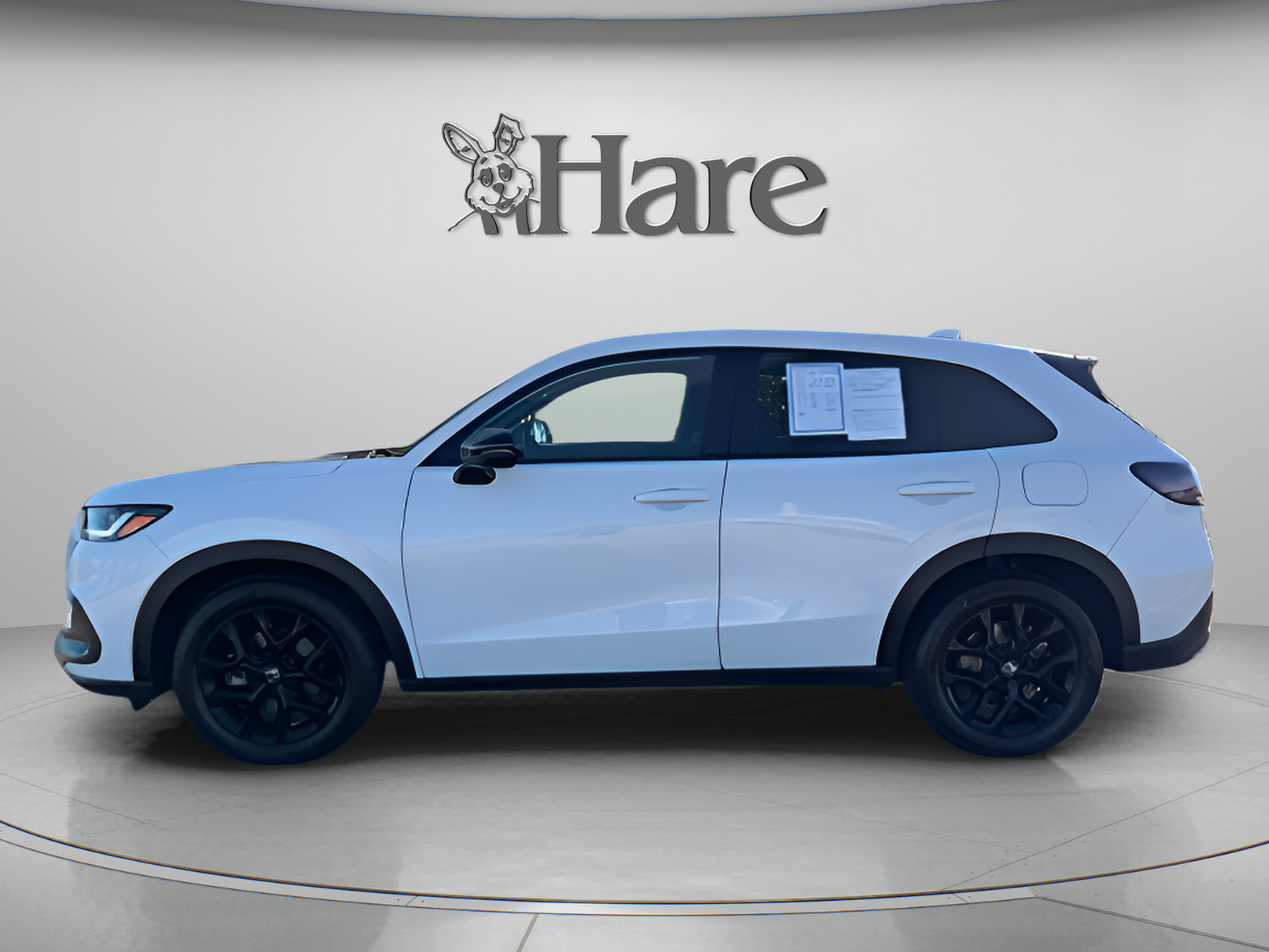 Certified 2025 Honda HR-V Sport image 2