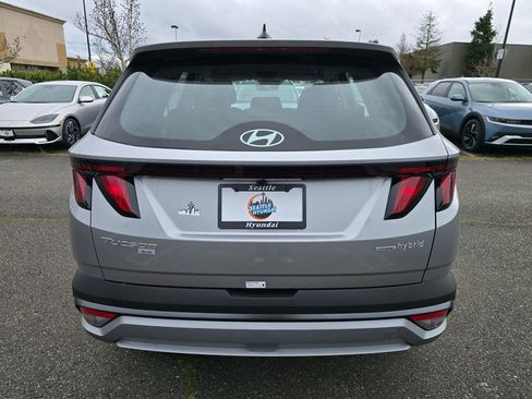 New 2026 Hyundai Tucson Blue SE image 6