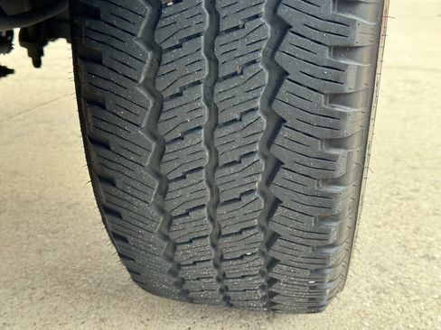 Used 2020 Ford F250 Platinum w/ FX4 Off-Road Package image 37