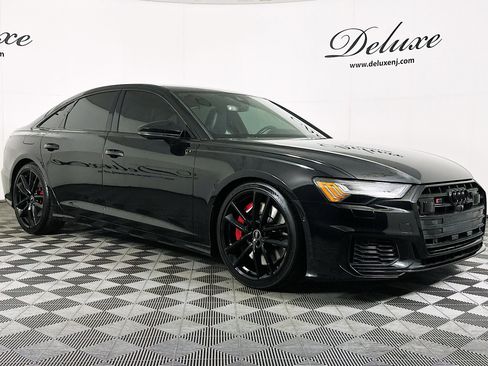 Used 2021 Audi S6 Prestige w/ Prestige Package image 1