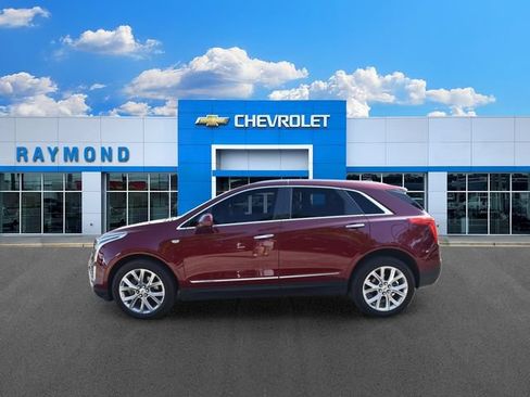 Certified 2017 Cadillac XT5 Luxury w/ Driver Awareness Package AWD/4WD image 6