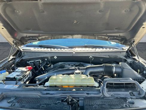 Used 2019 Ford Expedition Limited image 22