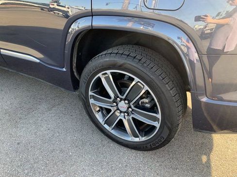 Used 2018 GMC Acadia Denali w/ Technology Package image 10