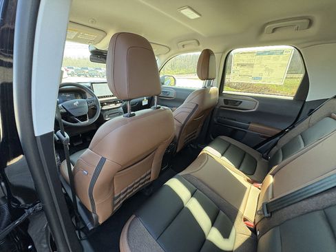 New 2026 Ford Bronco Sport Outer Banks AWD/4WD image 18