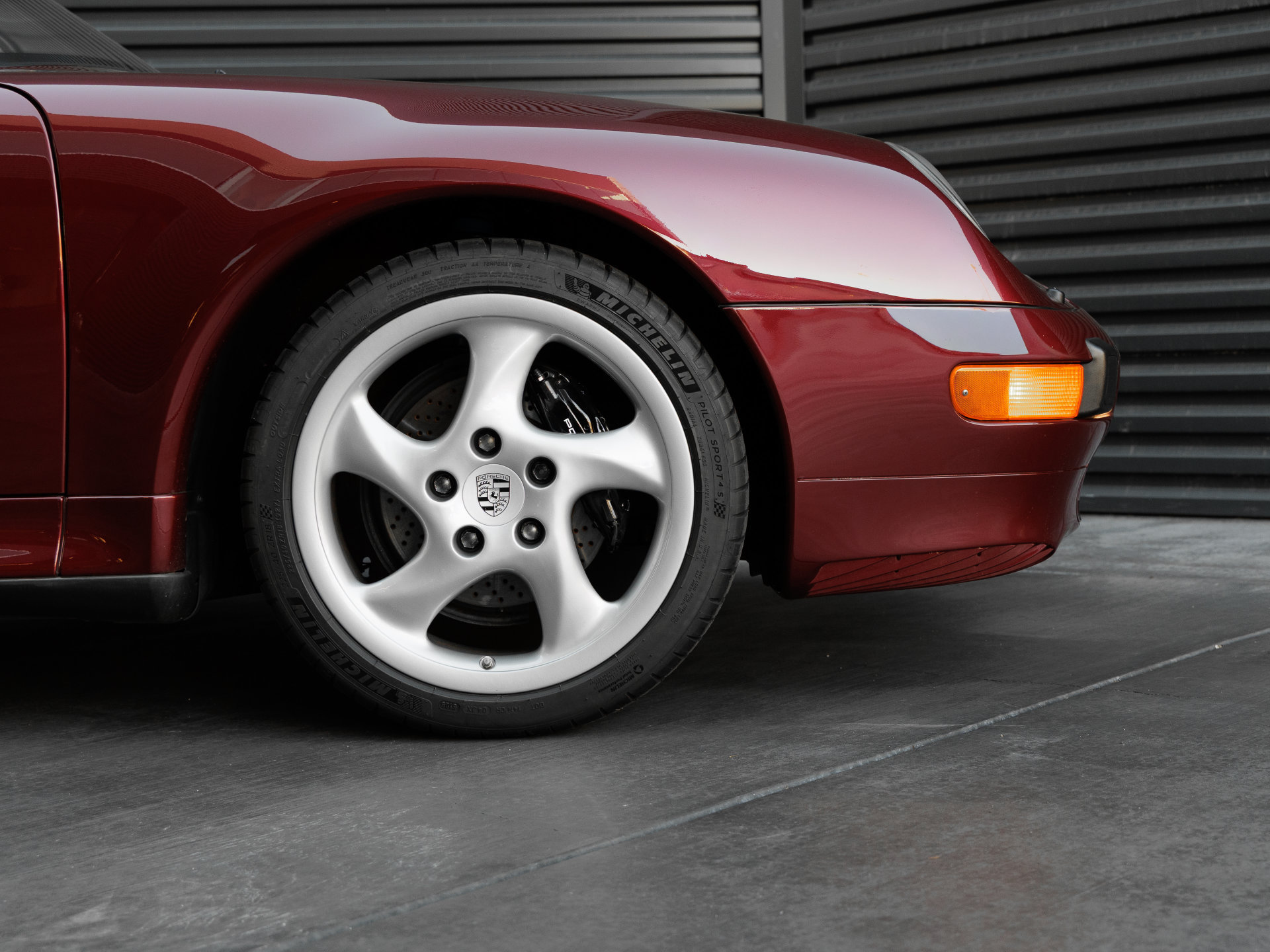 Used 1997 Porsche 911 Carrera S RWD image 11