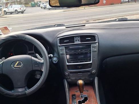 Used 2006 Lexus IS 250 RWD image 8