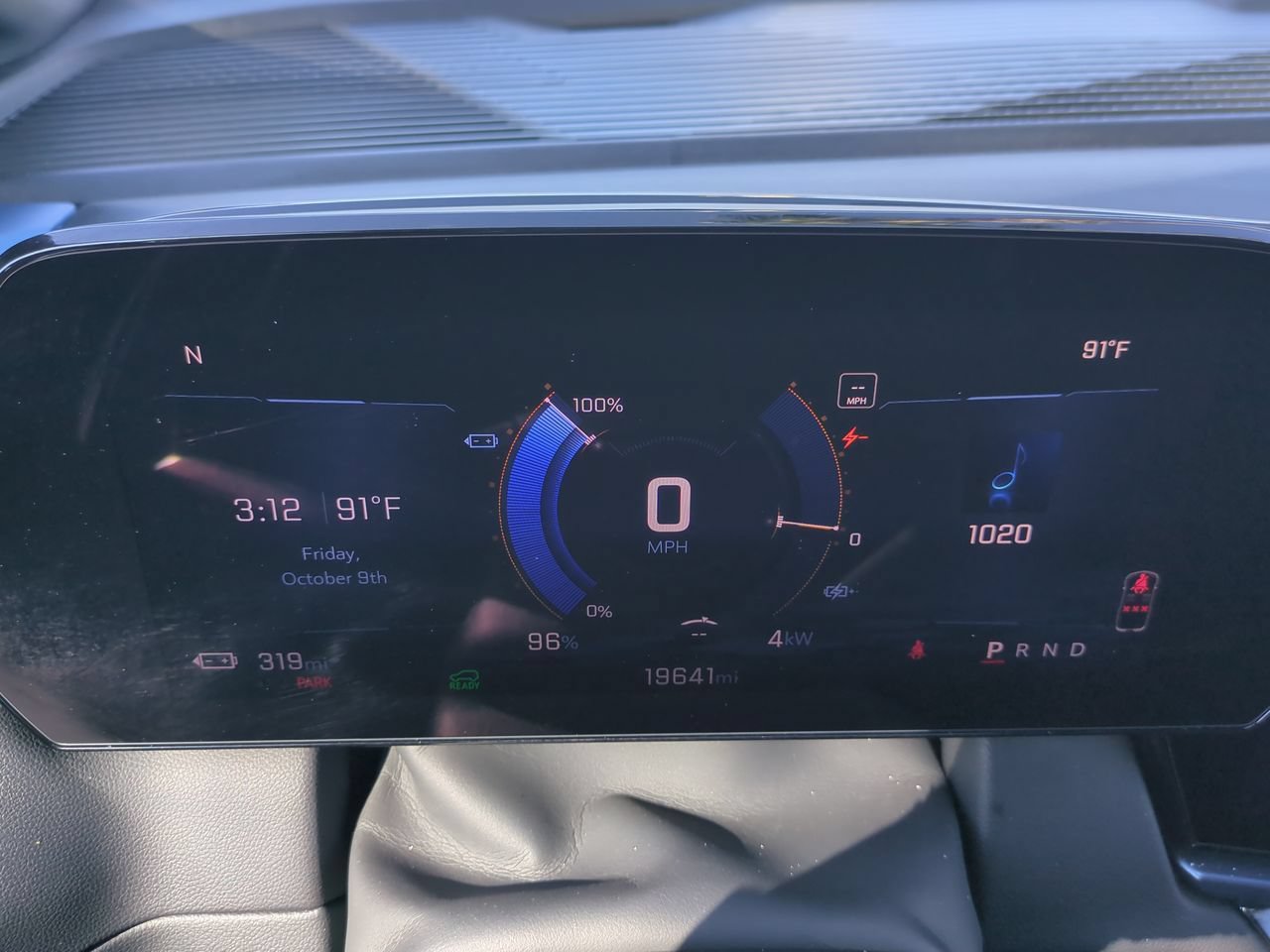 Used 2024 Chevrolet Equinox EV LT w/ LPO, Blackout Package FWD image 11