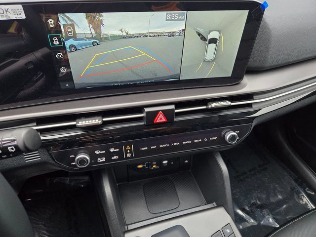 New 2026 Kia Sportage SX FWD image 7