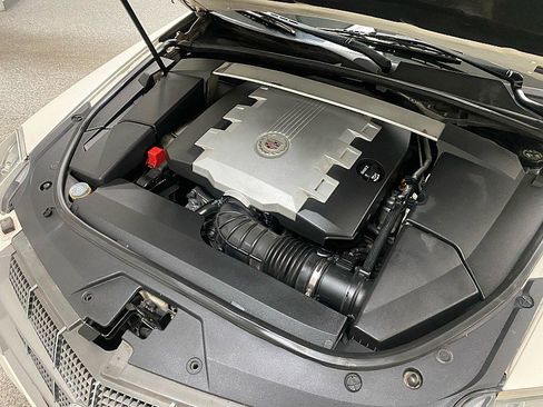 Used 2008 Cadillac CTS 4d Sedan RWD DI w/ Seating Package image 16