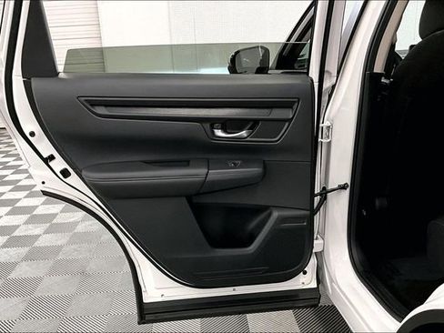 Used 2025 Honda CR-V EX image 23