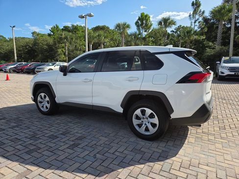 Certified 2025 Toyota RAV4 LE FWD image 9