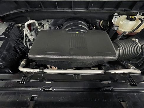 Used 2020 Chevrolet Silverado 1500 LT w/ All-Star Edition image 38