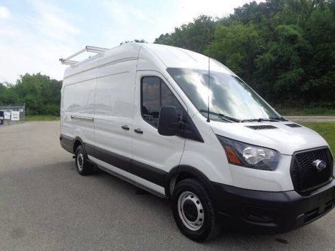 Used 2024 Ford Transit 250 148 High Roof Extended RWD image 10