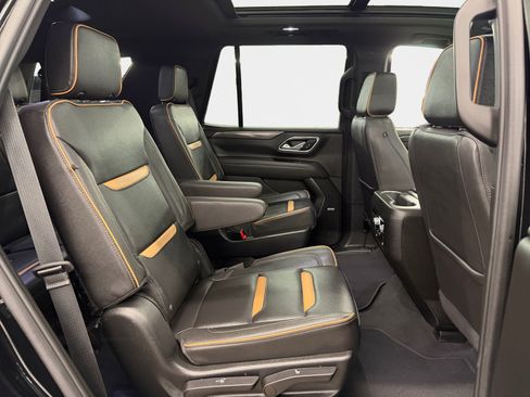 Used 2023 GMC Yukon AT4 w/ Max Trailering Package AWD/4WD image 12