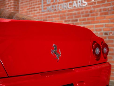 Used 1999 Ferrari 550 Maranello Coupe image 13