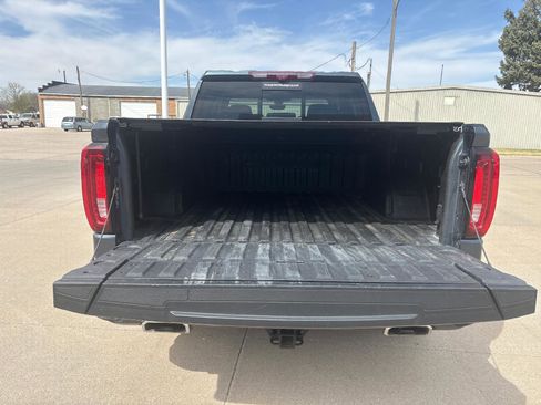 Used 2022 GMC Sierra 1500 Denali w/ Denali Reserve Package AWD/4WD image 5
