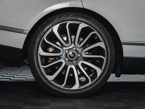Used 2016 Land Rover Range Rover Long Wheelbase Supercharged image 9