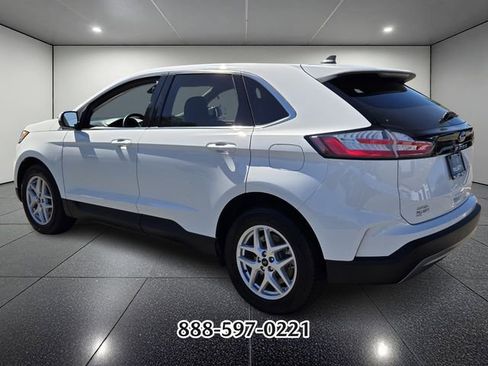 Used 2023 Ford Edge SEL AWD/4WD image 3