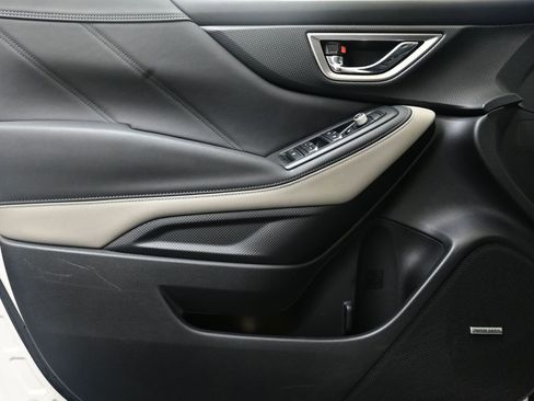 Used 2024 Subaru Forester Limited image 23