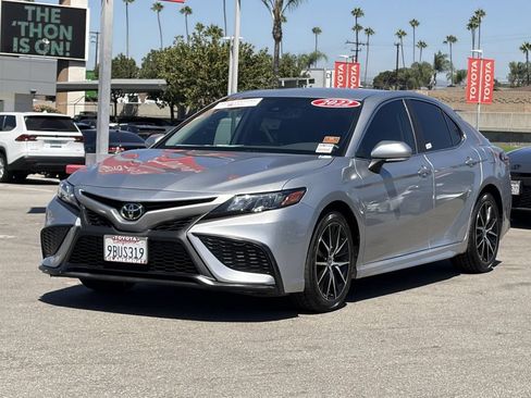 Certified 2022 Toyota Camry SE w/ Convenience Package FWD image 42