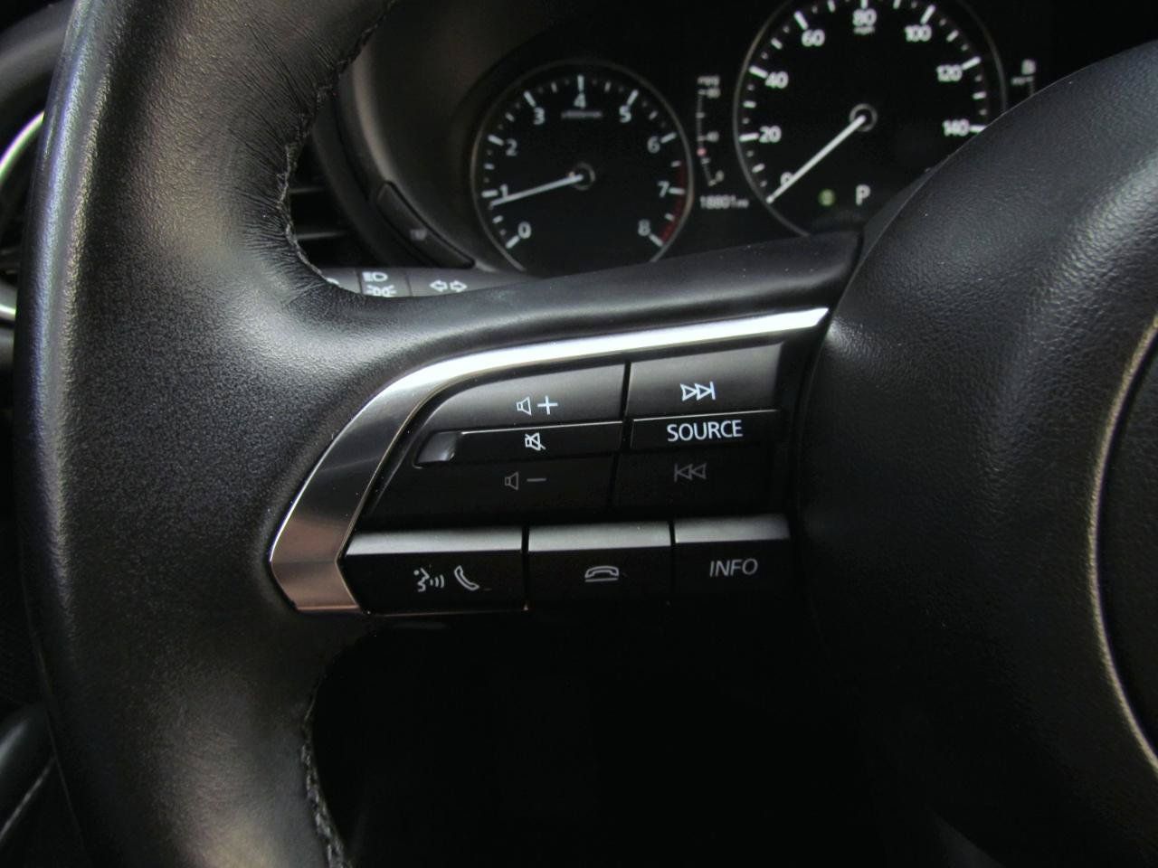 Used 2025 MAZDA CX-30 AWD 2.5 S w/ Select Sport Pkg image 21