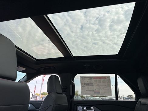 New 2025 Ford Explorer ST w/ Sun And Sound Package image 28