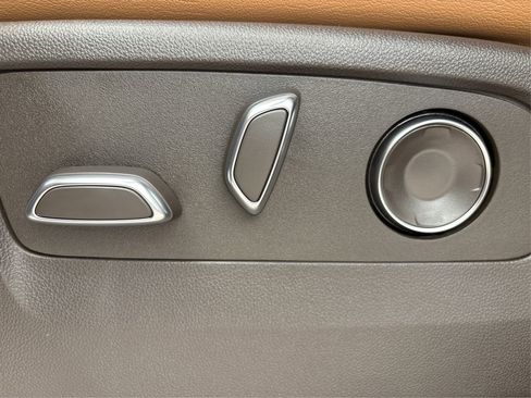 New 2025 Cadillac Escalade Premium Luxury w/ Touring Package image 17