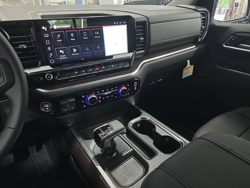 New 2026 GMC Sierra 1500 SLT w/ SLT Premium Package AWD/4WD image 24