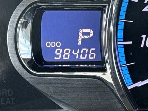 Used 2011 Toyota Sienna XLE image 29