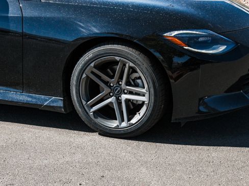 Used 2024 Nissan Z Sport w/ Floor Mat Package RWD image 4