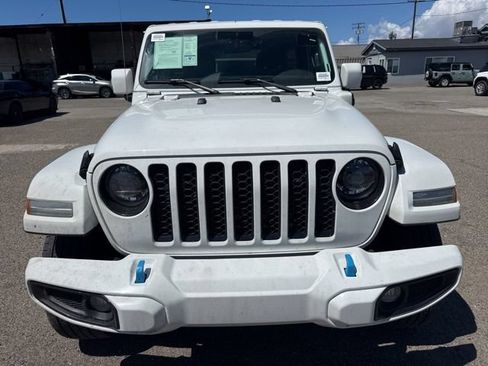 Used 2023 Jeep Wrangler Unlimited Sahara AWD/4WD image 2