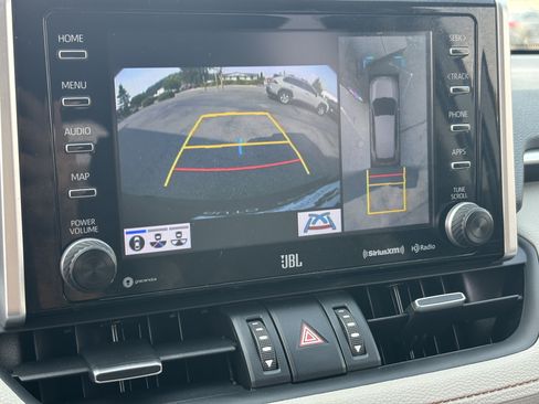 Used 2019 Toyota RAV4 Limited w/ Advanced Technology Package AWD/4WD image 31