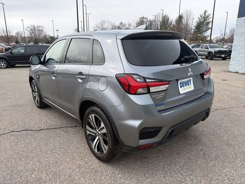 Used 2024 Mitsubishi Outlander Sport ES AWD/4WD image 3