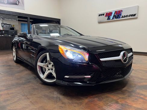 Used 2013 Mercedes-Benz SL 550 ROADSTER image 1