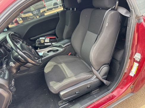 Used 2020 Dodge Challenger R/T image 13