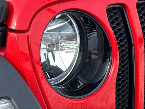 Certified 2021 Jeep Wrangler Unlimited Sport image 5