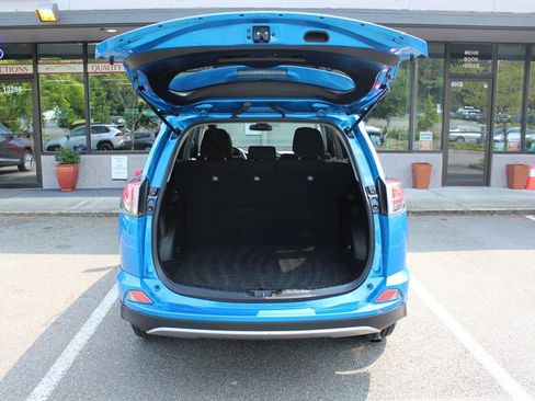 Used 2018 Toyota RAV4 XLE w/ Plus Extra Value Package AWD/4WD image 22