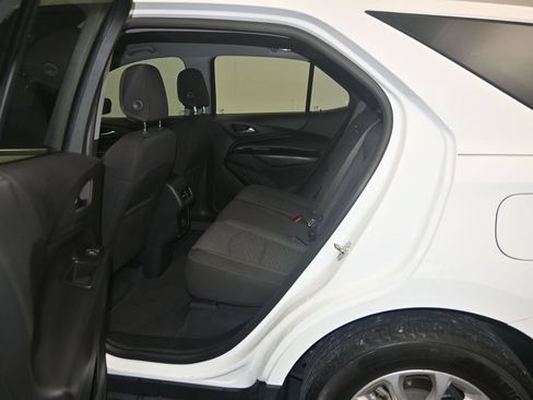 Used 2020 Chevrolet Equinox LT FWD image 22