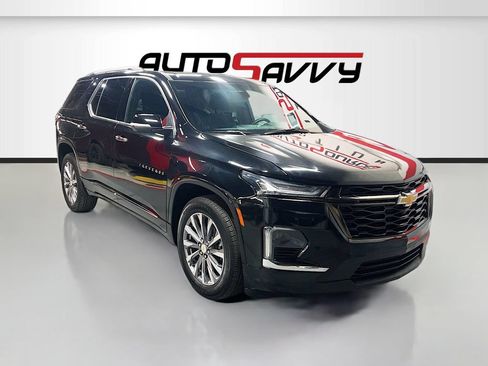 Used 2023 Chevrolet Traverse Premier w/ LPO, Floor Liner Package AWD/4WD image 1