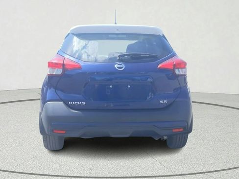 Used 2019 Nissan Kicks SR w/ SR Premium Package FWD image 5