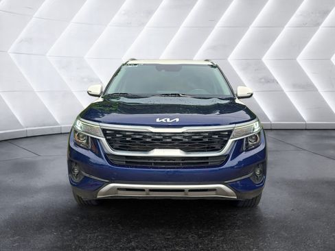 Used 2023 Kia Seltos S w/ Navigation Package FWD image 8