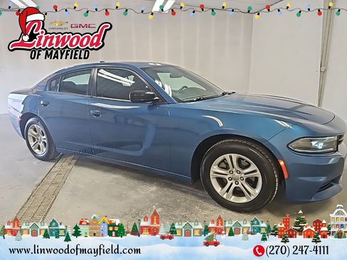 Used 2023 Dodge Charger SXT image 1