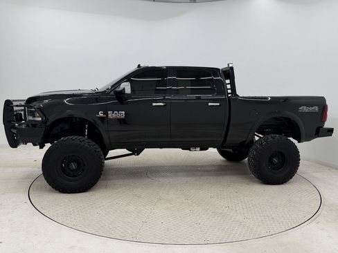 Used 2017 RAM 2500 Laramie w/ Snow Chief Group image 2