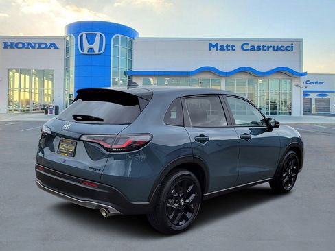 Used 2024 Honda HR-V Sport image 4