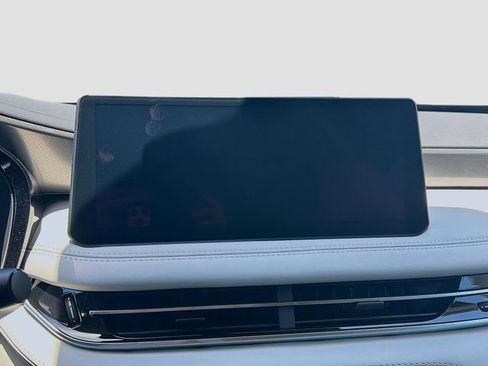 New 2027 INFINITI QX60 Luxe w/ Cargo Package FWD image 13