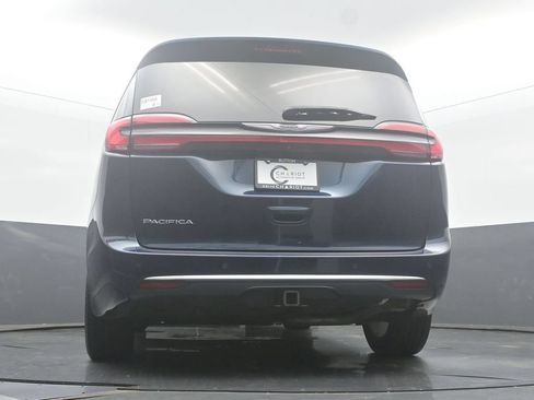 Used 2022 Chrysler Pacifica Pinnacle FWD image 51