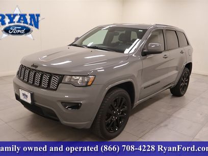 Used 2019 Jeep Grand Cherokee Altitude