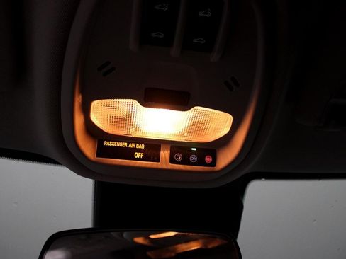 Used 2024 Chevrolet Trax ACTIV w/ Sunroof Package image 20