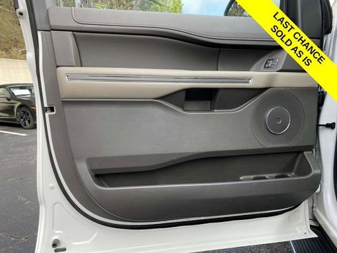 Used 2020 Ford Expedition XLT w/ Equipment Group 202A image 19